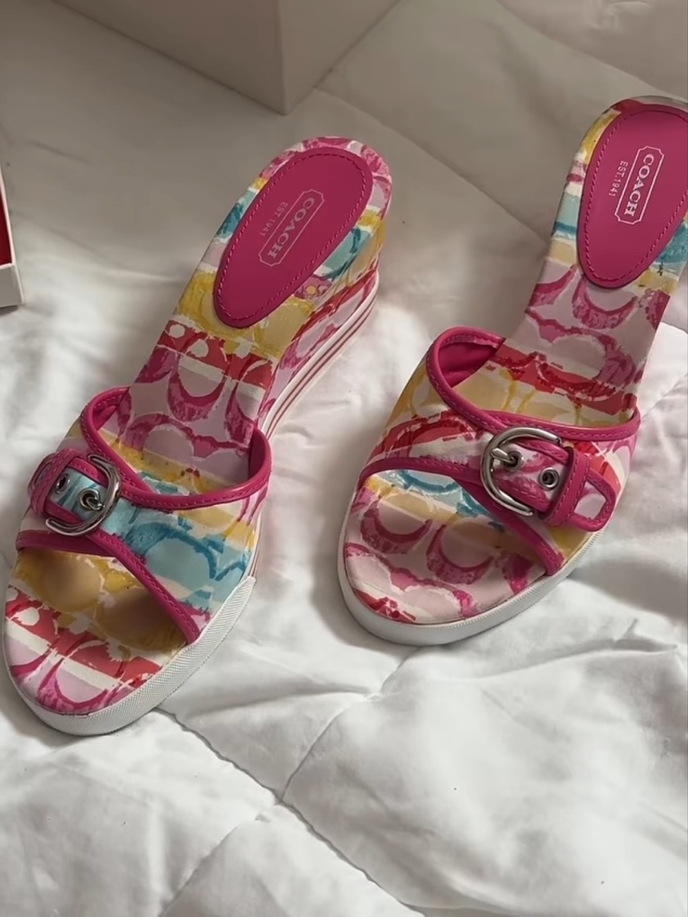 COACH VINTAGE Multicolor Signature Wedge Perry Pink Logo Print Slip On Sandals 8